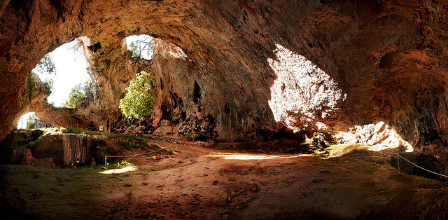 Vela Spila (Big Cave) (Korcula Island)
